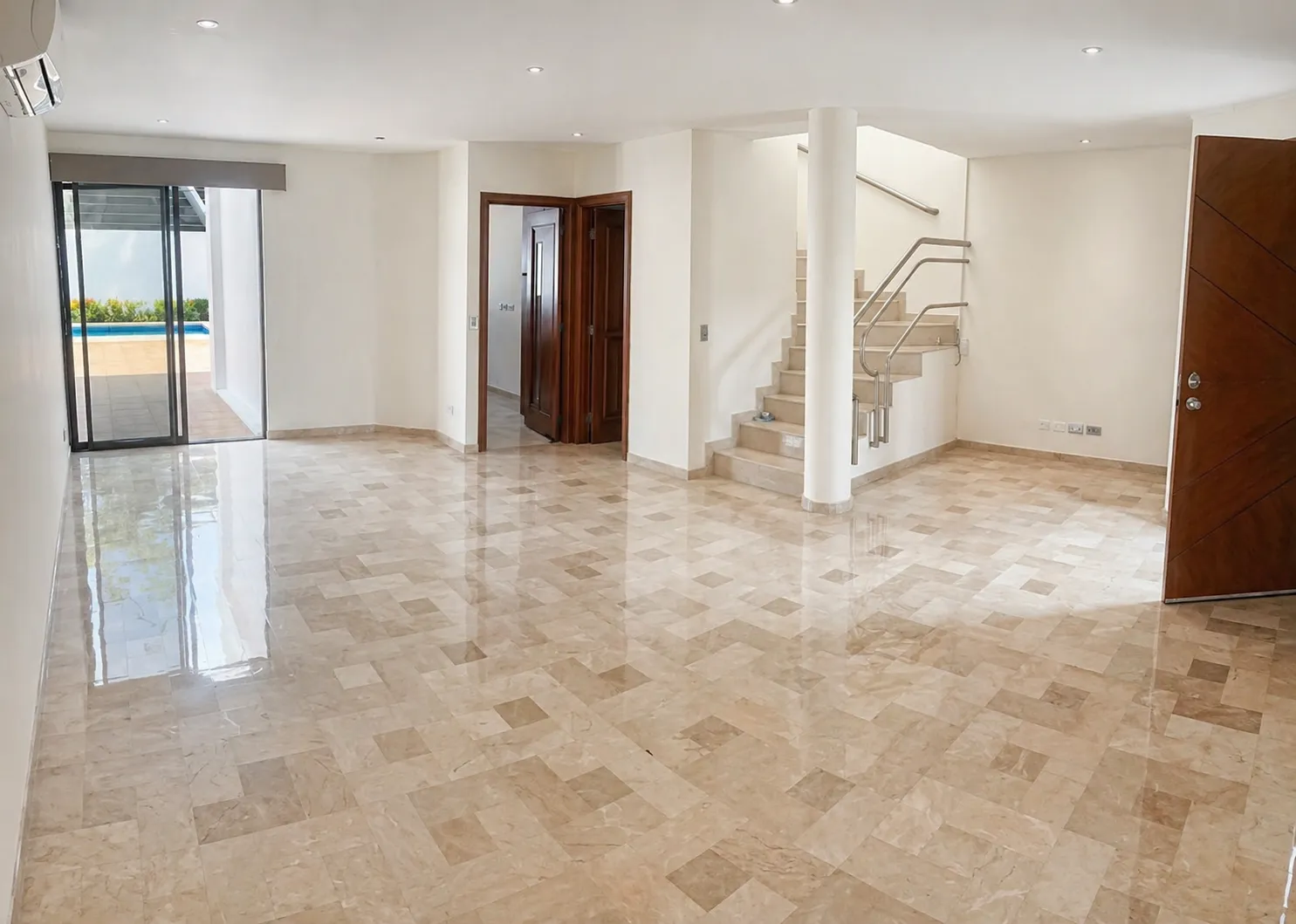 Casa en alquiler en Samborondón, Guayaquil Tenis, 3 dormitorios, 3 baños, 154.91 m², con piscina