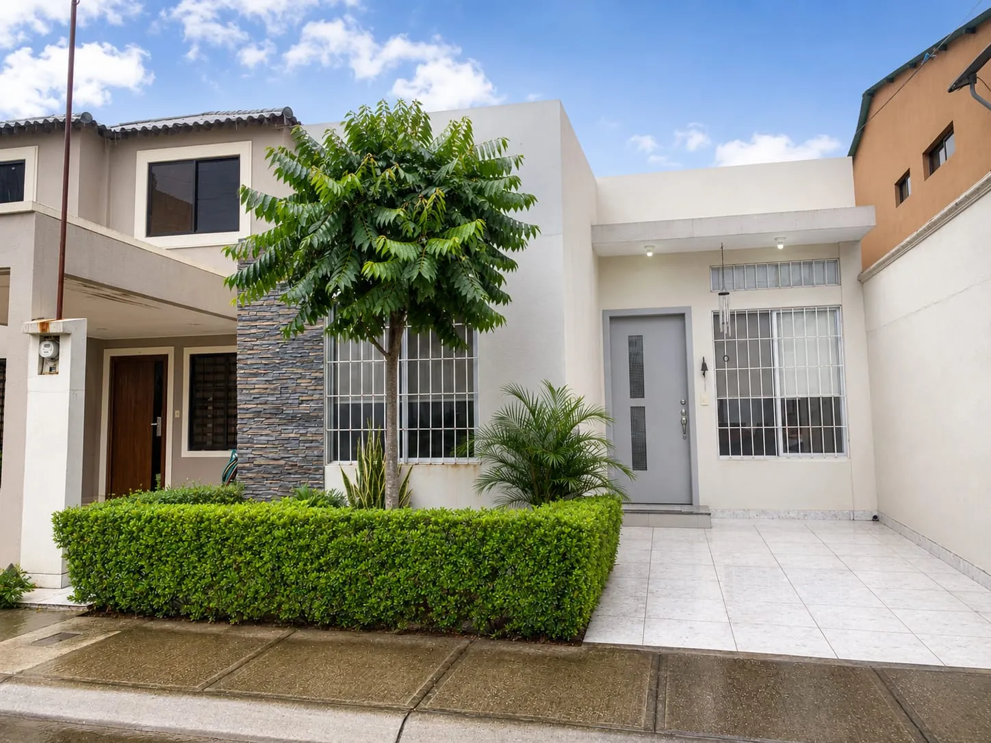 Casa en venta en La Joya etapa Esmeralda, 2 dormitorios, 2 baños, 70 m²
