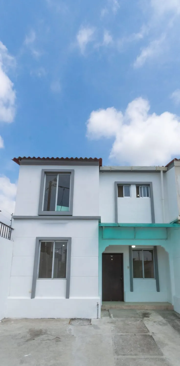Casa en venta Gran Vittoria, 4 dormitorios, 3 baños, 96 m², con piscina