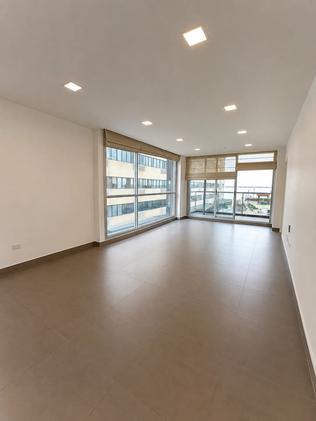Departamento de Venta- Alquiler Edificio Spazio Puerto Santa 3 dormitorios, 3 baños, 146 m² más área de balcón 13,41m2 