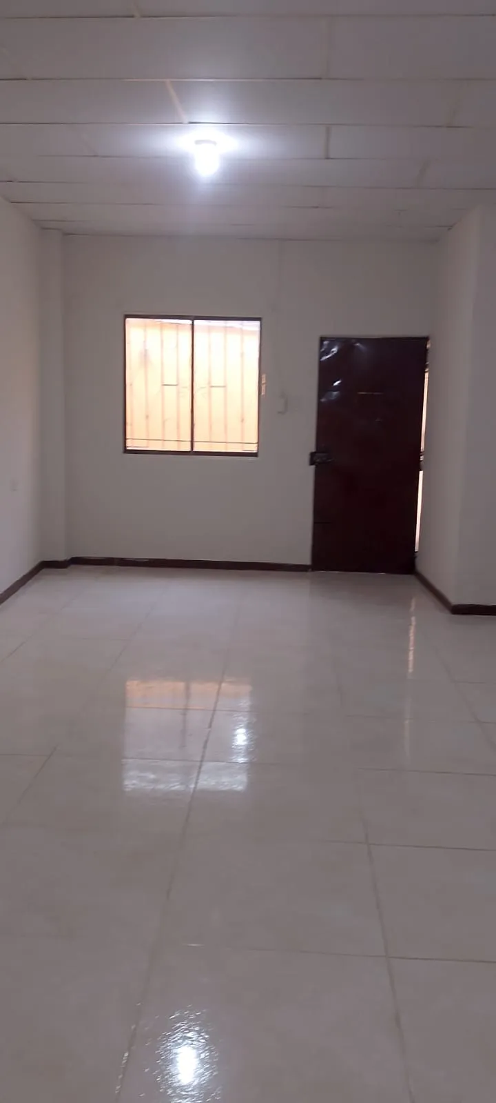 Departamento en alquiler en Guayaquil, Barrio del Seguro, 2 dormitorios, 2 baños, 80 m², vista interior