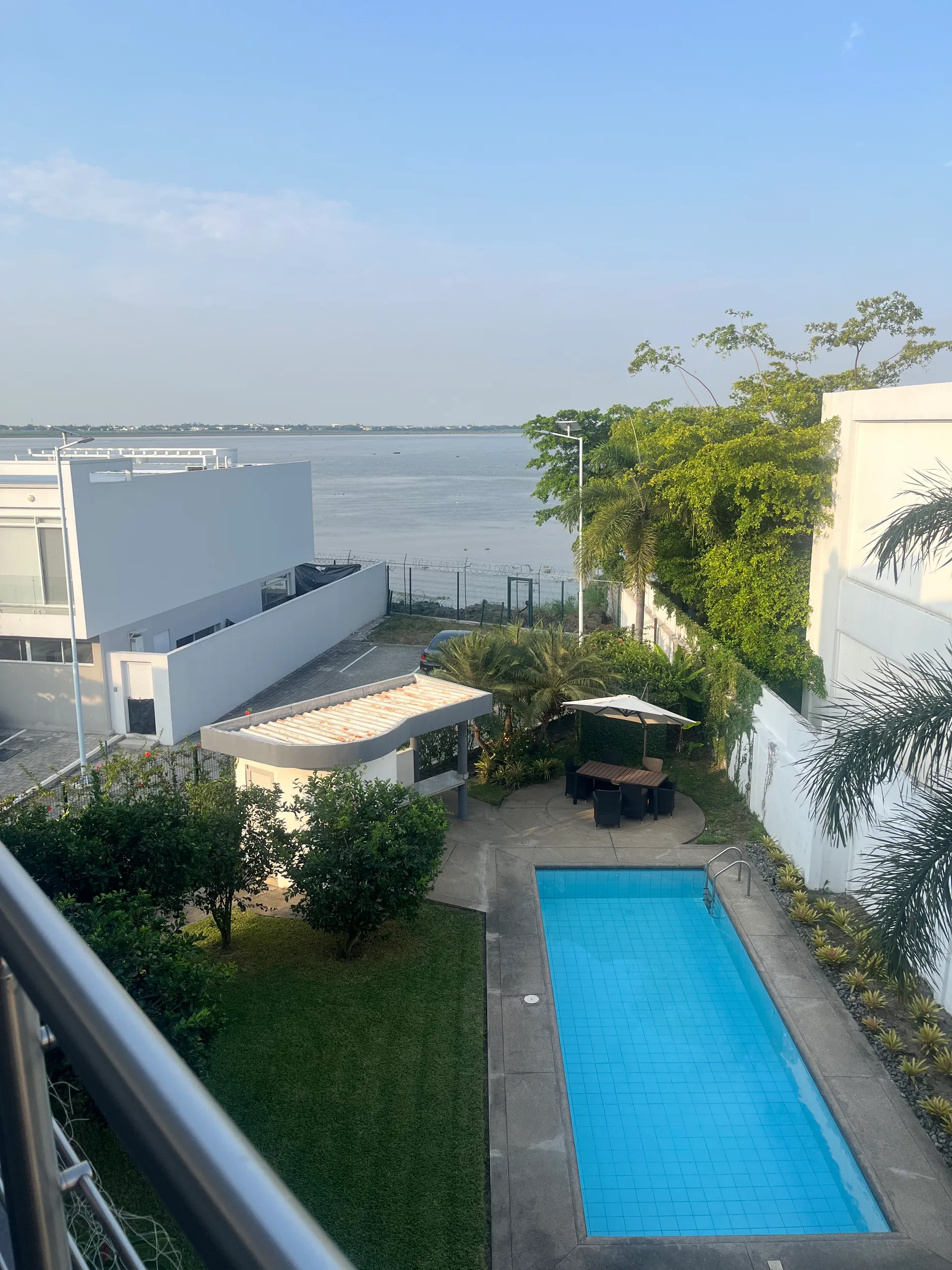 Departamento en Mocoli con Vista al Rio