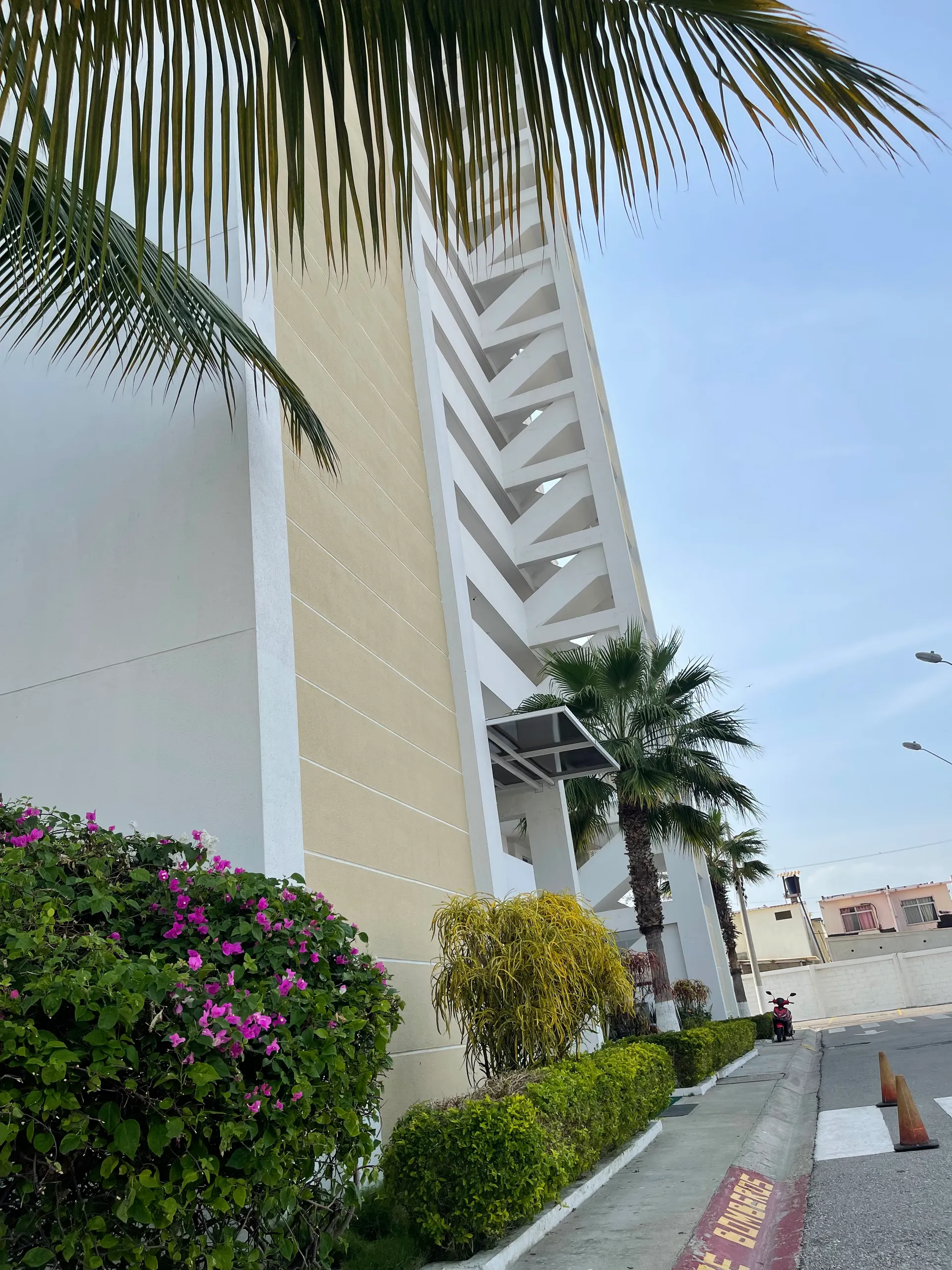Departamento en venta en General Villamil Playas, Data de Villamil, 2 dormitorios, 2 baños, 74.49 m², vista al mar