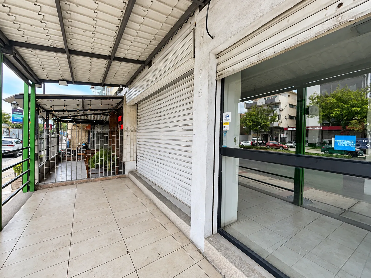 Local comercial en alquiler en Guayaquil, Urdesa Central, 150 m²
