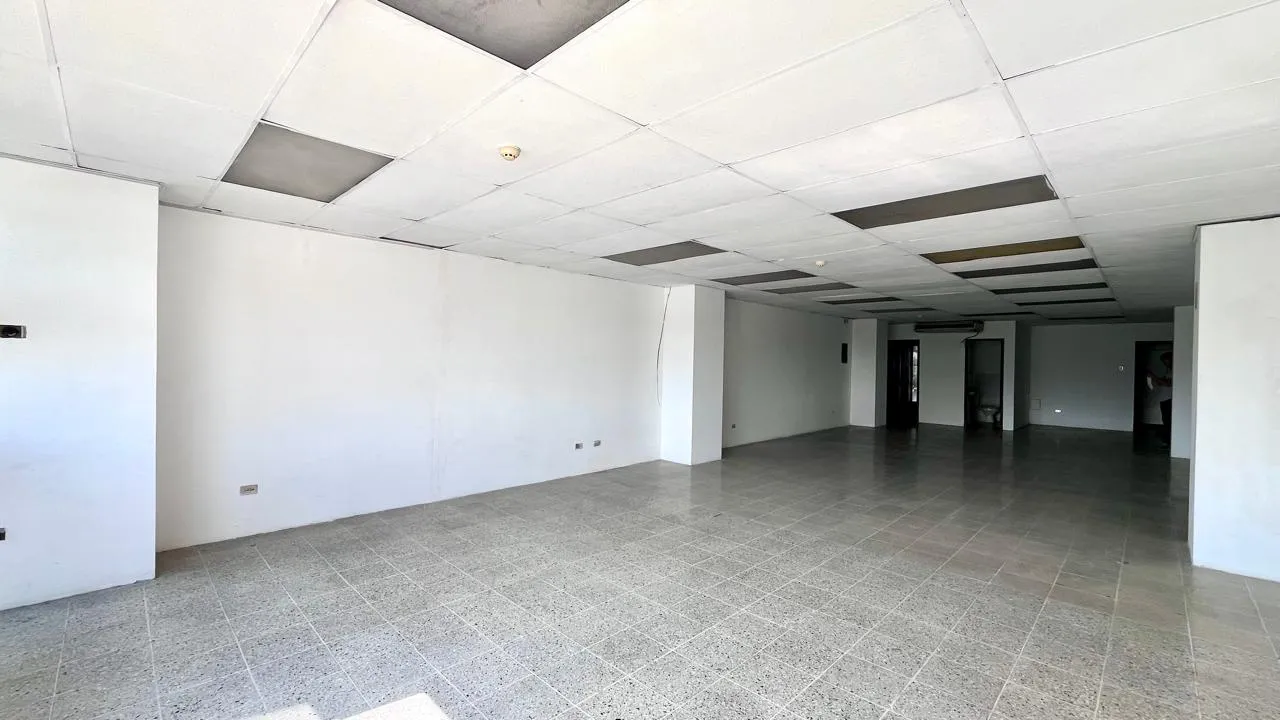 Oficina en alquiler en Guayaquil 105 m², con seguridad 24/7