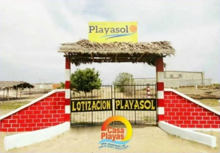 Terreno en venta en General Villamil Playas, Data de Villamil, 240 m², en urbanización privada