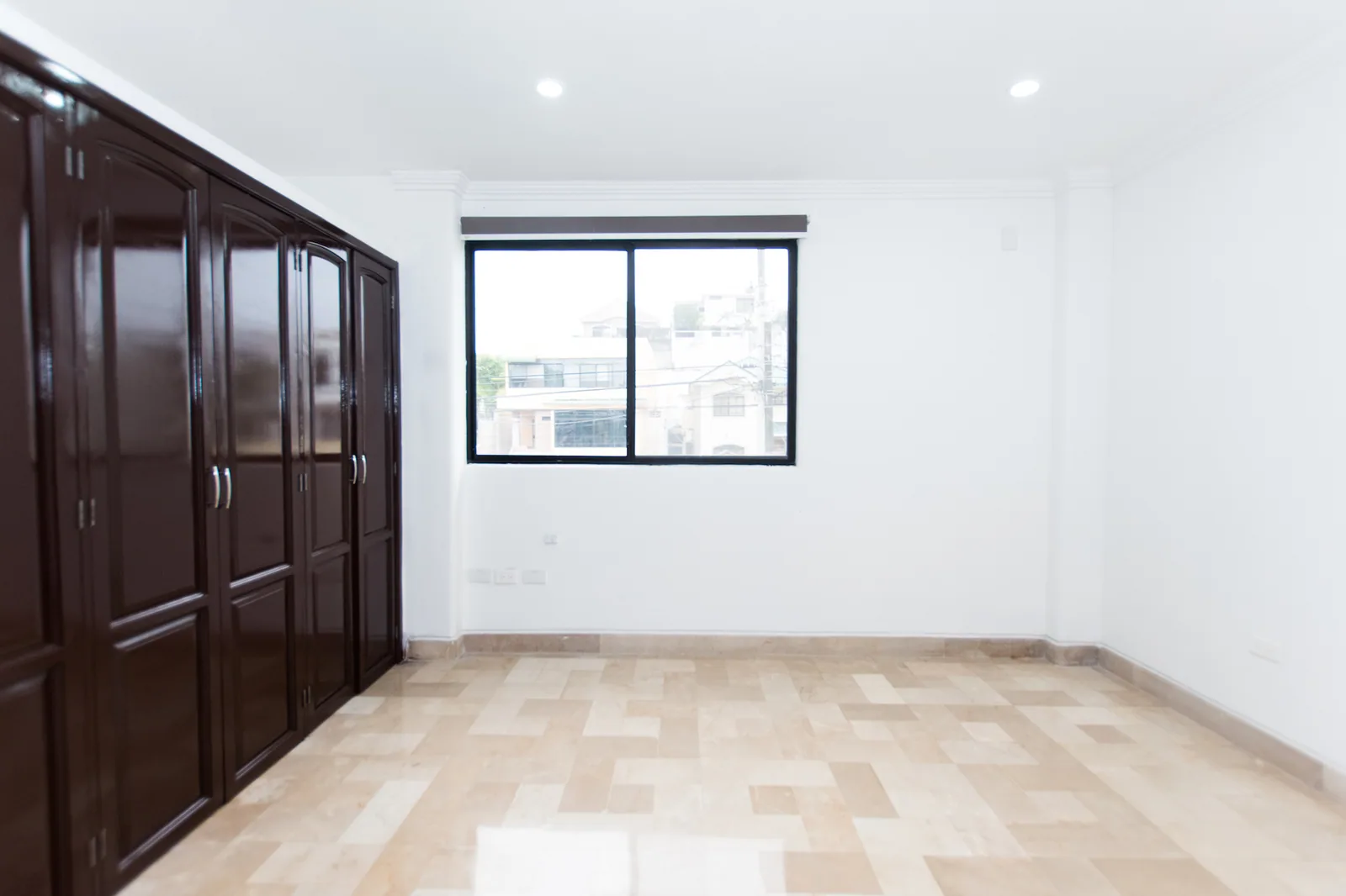 Casa en alquiler ubicada en cdla ceibos norte – Foto 1