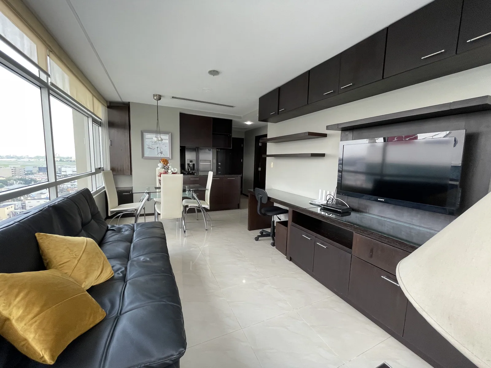 Suite Penthouse amoblada en venta - Elite Building – Foto 2