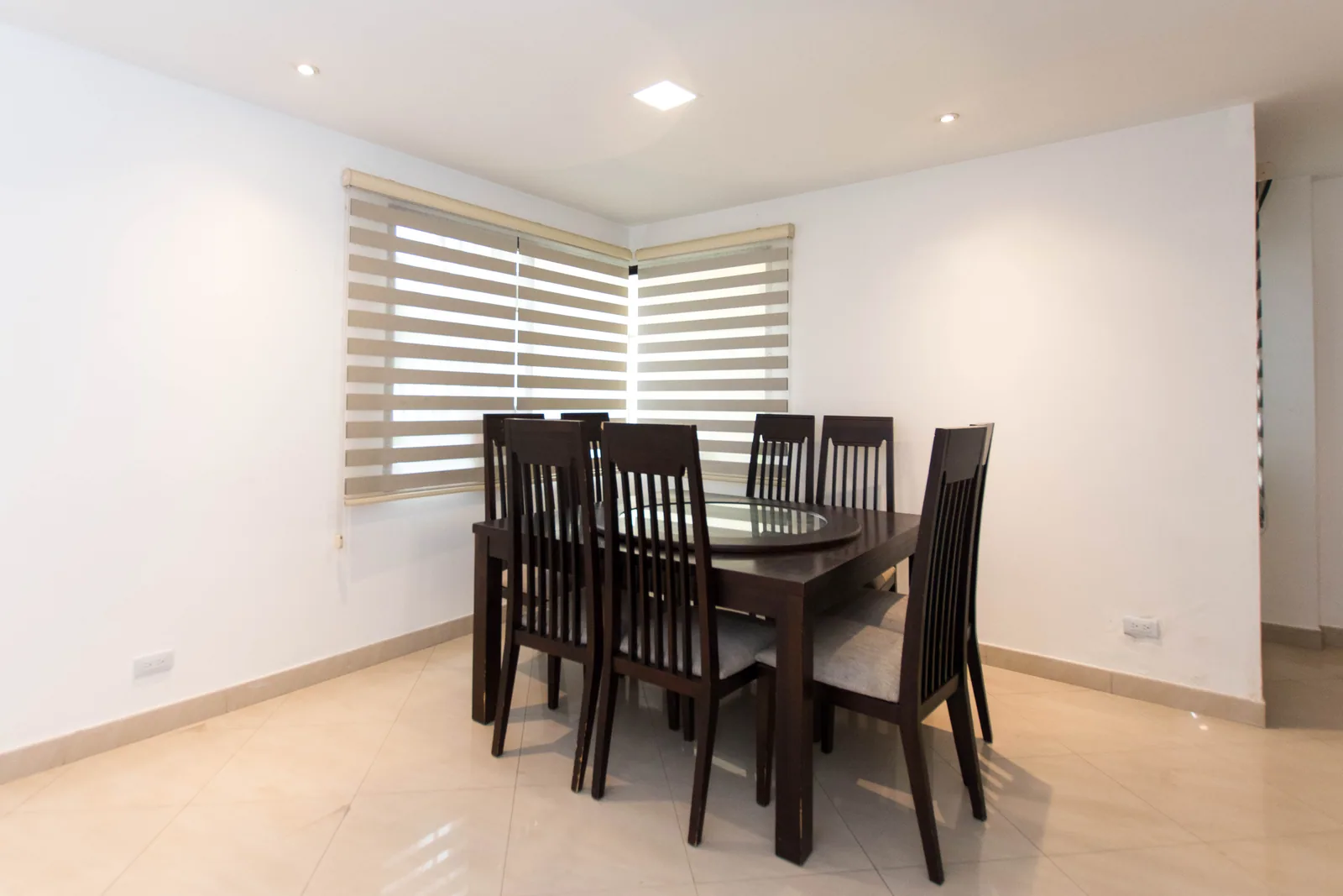Departamento en venta (planta baja) ubicado en el km 5 Via Samborondón – Foto 1
