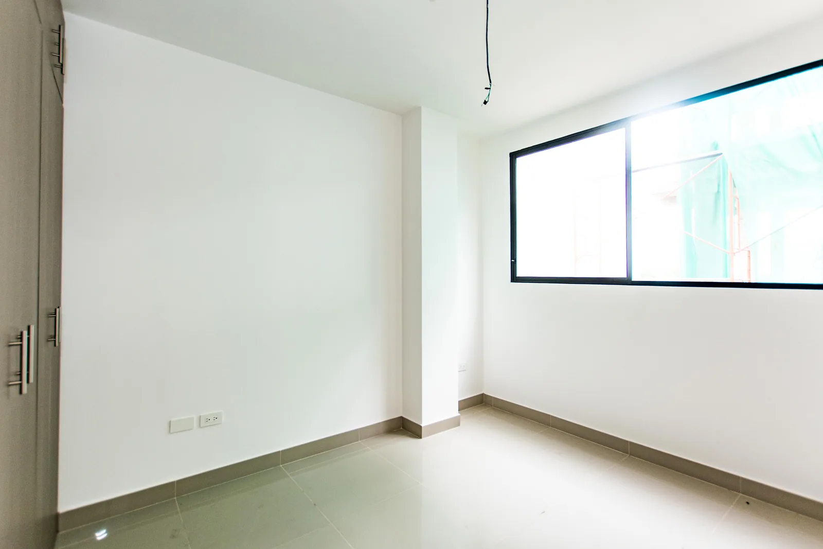 Departamento en venta ubicado en la Urbanización Costa Brisa, Vía a la Costa – Foto 5