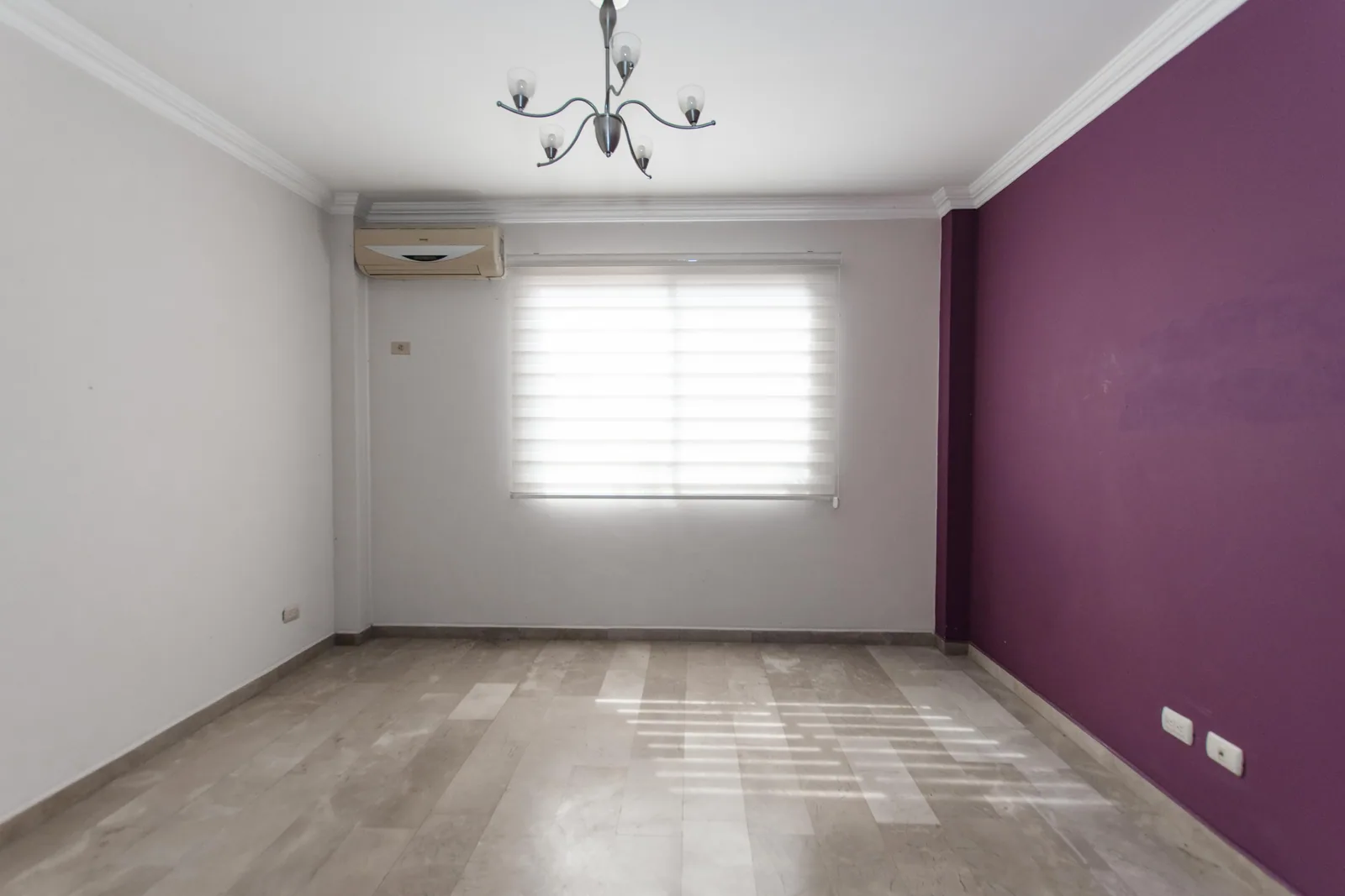 Casa en alquiler ubicada en Urbanización Plaza Madeira Via Aurora, Samborondón – Foto 2