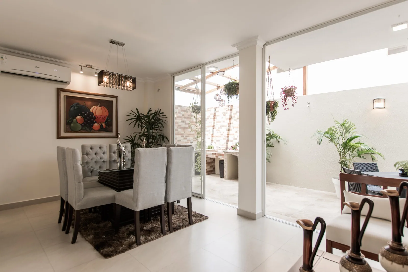 Casa en venta ubicado en Urbanización San Antonio, Samborondón – Foto 1