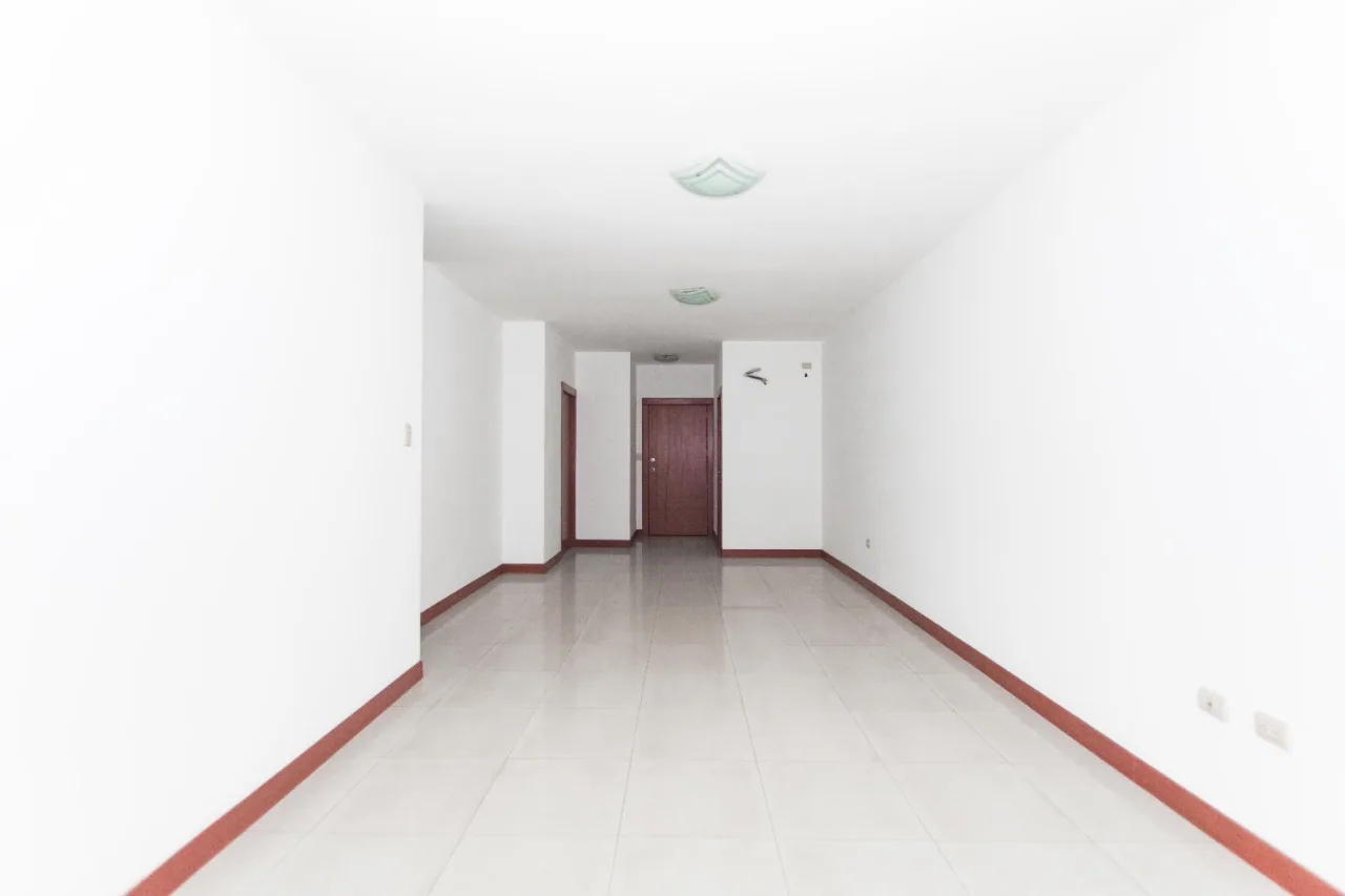 Departamento de 2 habitaciones en venta, Condominio Vizcaya Gardens, Ceibos – Foto 4