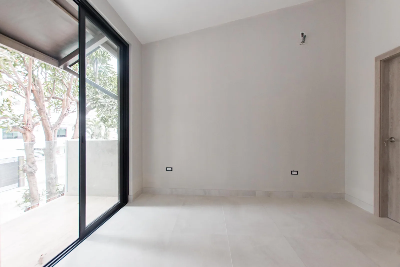 Casa de estreno de 4 habitaciones en venta, Puerto Azul, Vía a la Costa – Foto 5