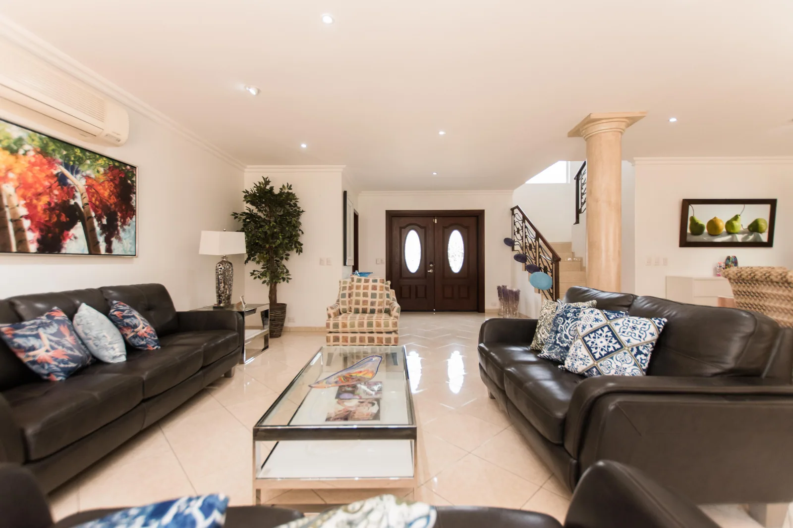 Casa en venta en la Urbanización Estancia del Rio, Vía Samborondón