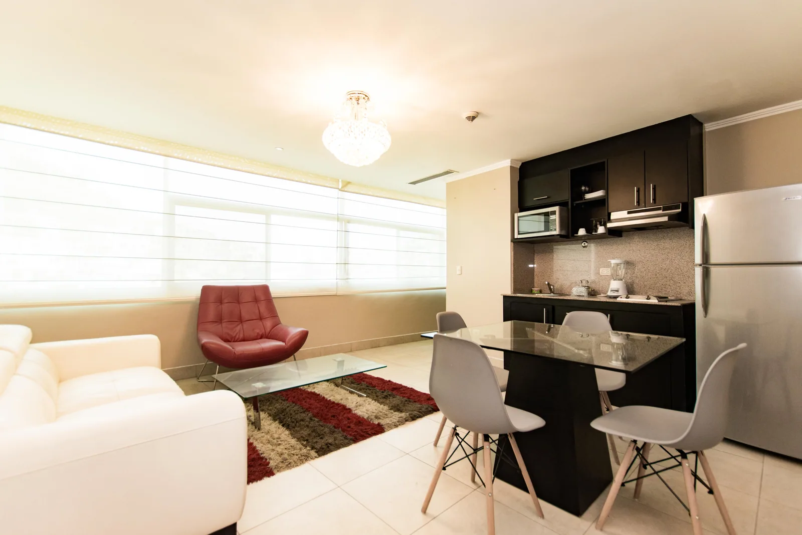 Suite en venta ubicado en Riverfront II, Puerto Santa Ana – Foto 1