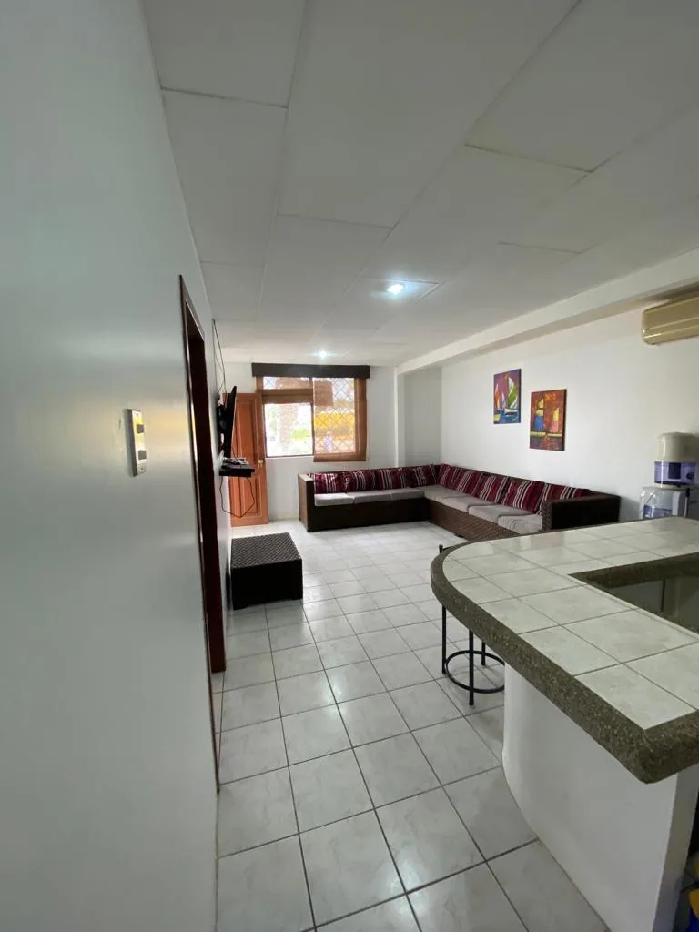 Casa en venta ubicado la Urbanización San Martino 1, Salinas – Foto 2