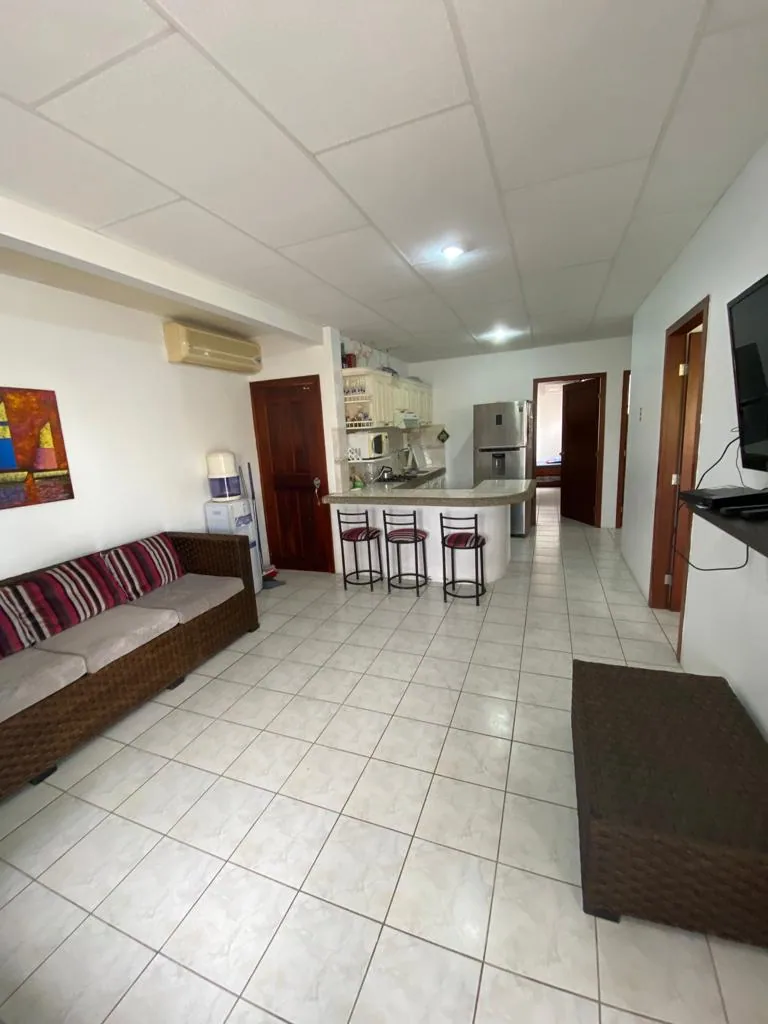 Casa en venta ubicado la Urbanización San Martino 1, Salinas – Foto 3