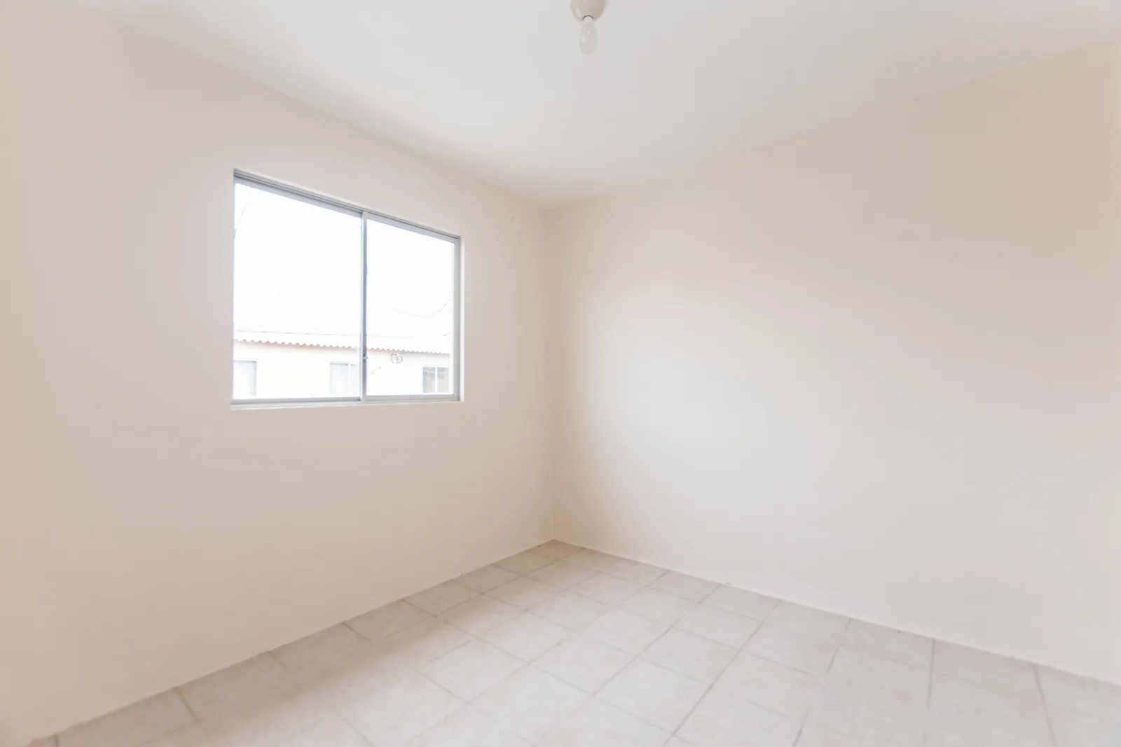 Casa en alquiler ubicado en Ecobosque, Vía a Daule (ZONA INDUSTRIAL) – Foto 2