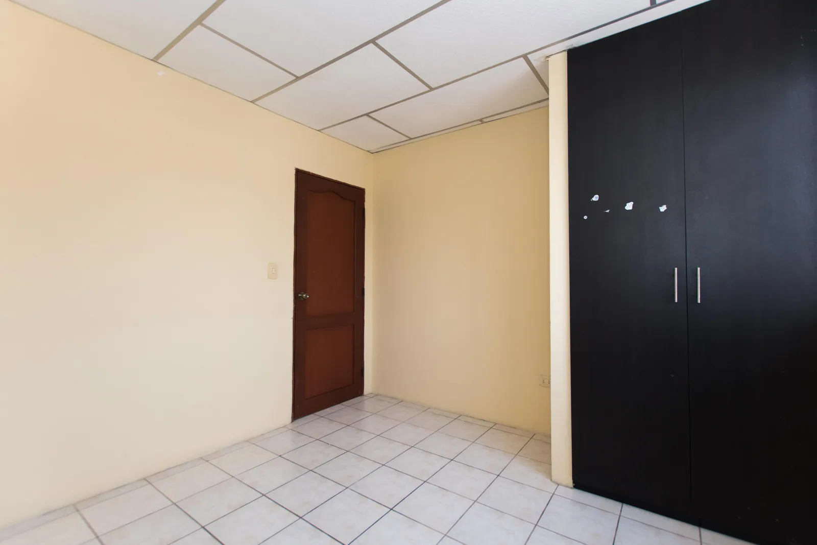 Casa de 2 pisos en alquiler ubicada en la Urbanización La Joya – Foto 2