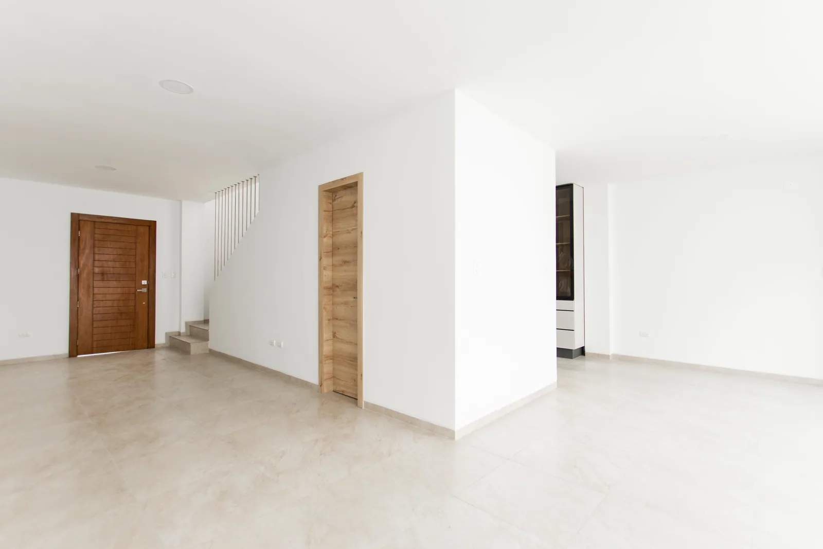Casa en venta ubicada en la Urbanización Vistana 1000, Etapa Omega