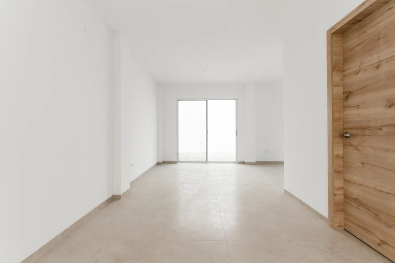 Casa en venta ubicada en la Urbanización Vistana 1000, Etapa Omega – Foto 2