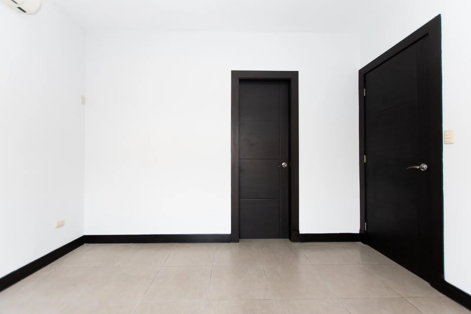 Moderno departamento en alquiler en Porton de las Lomas, Urdesa – Foto 4