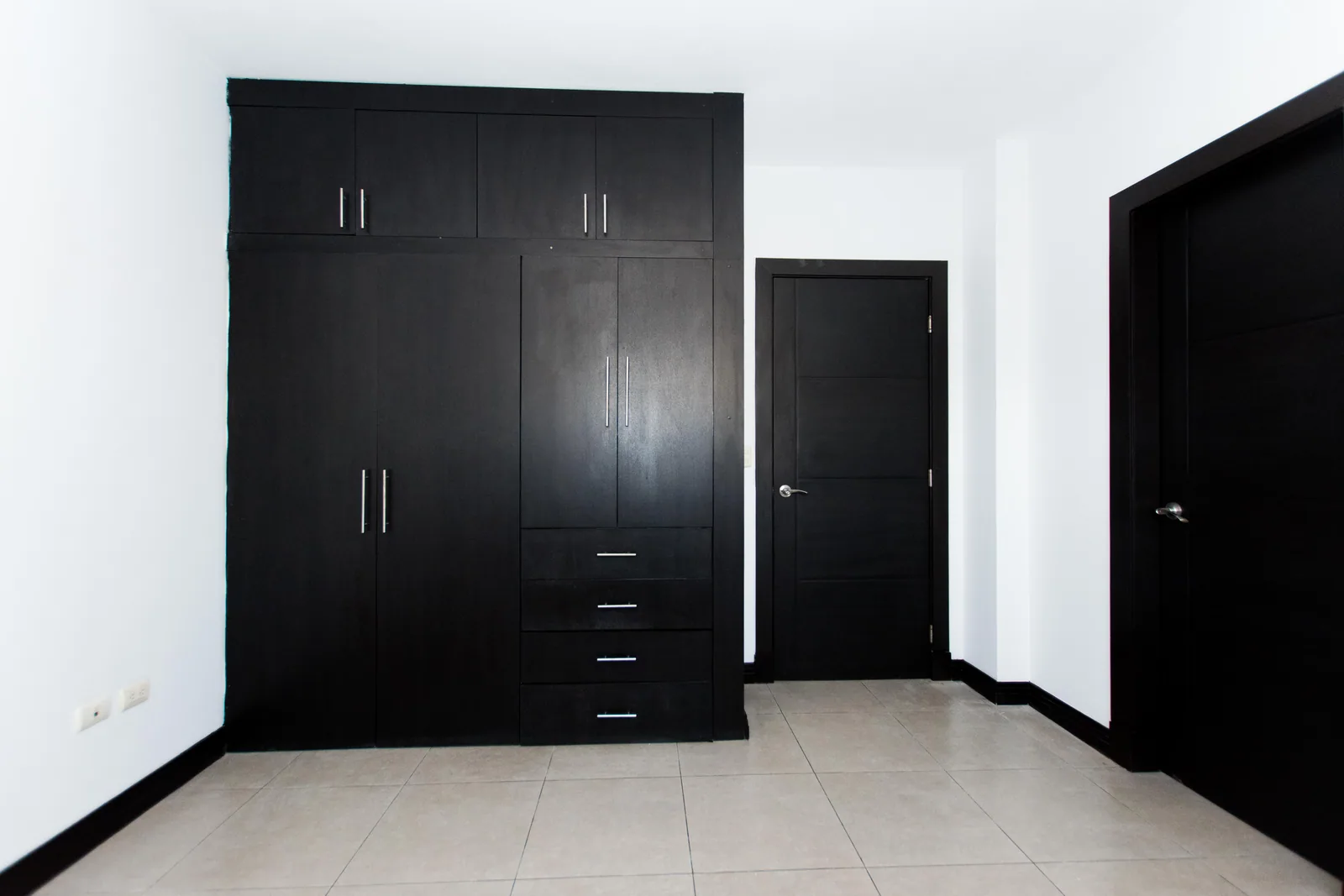 Moderno departamento en alquiler en Porton de las Lomas, Urdesa – Foto 5