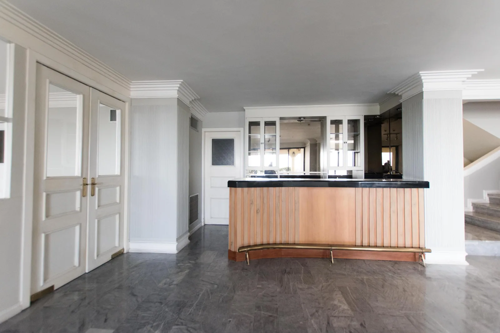 Exclusivo departamento de 2 pisos Edificio Marcus, Lomas de Urdesa – Foto 4