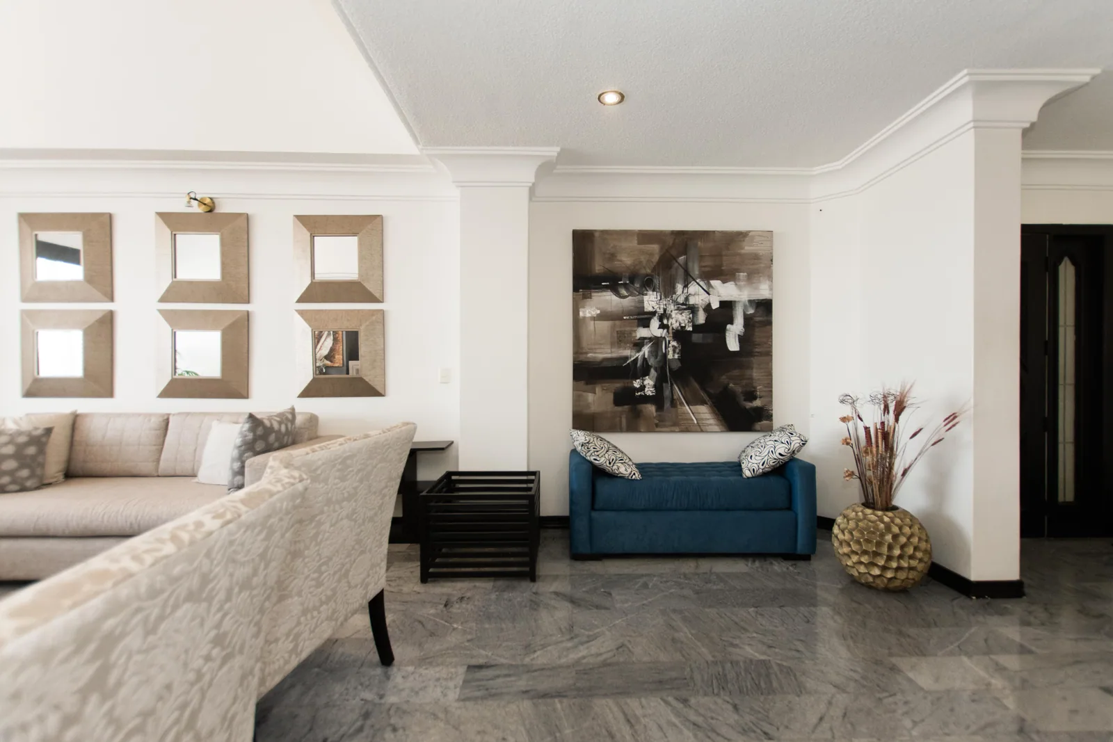 Moderno departamento de 2 pisos en venta, Edificio Marcus, Lomas de Urdesa – Foto 2