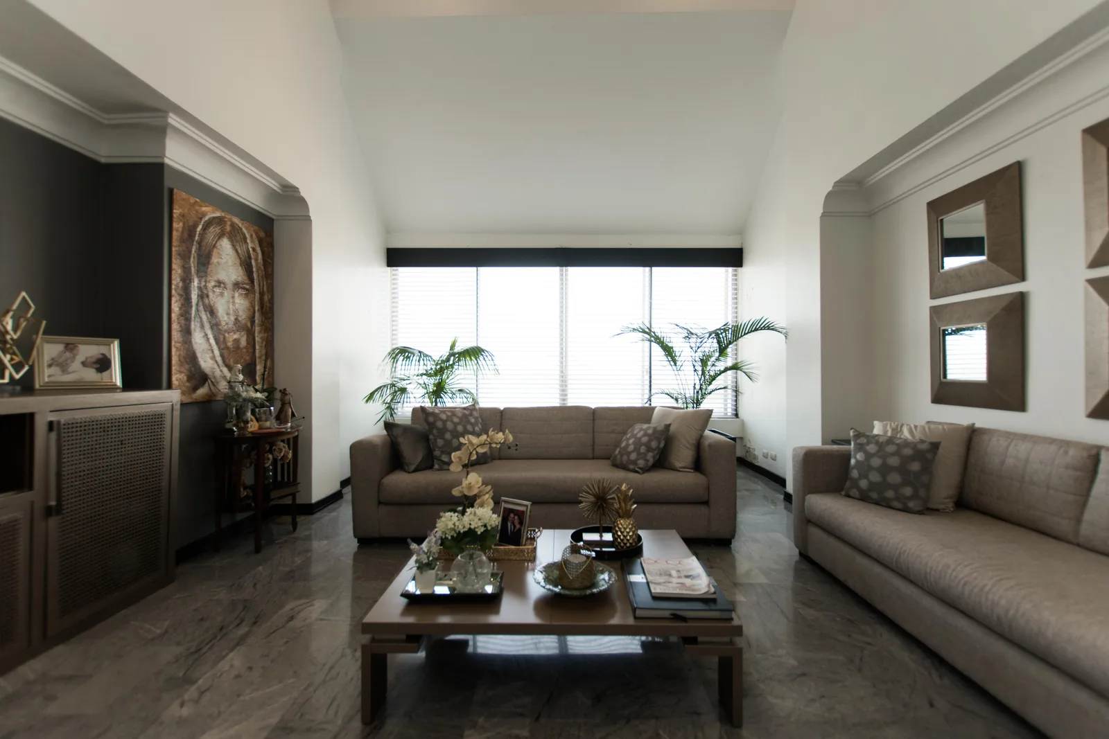 Moderno departamento de 2 pisos en venta, Edificio Marcus, Lomas de Urdesa – Foto 3