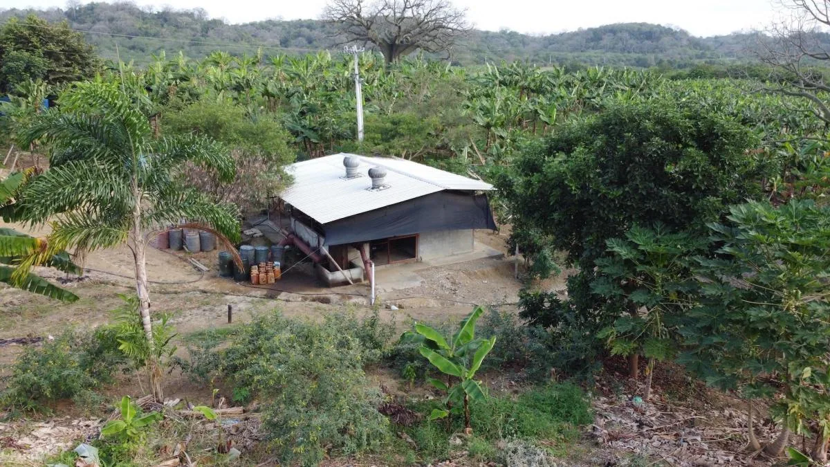 Hacienda en venta ubicada en Santa Elena – Foto 3