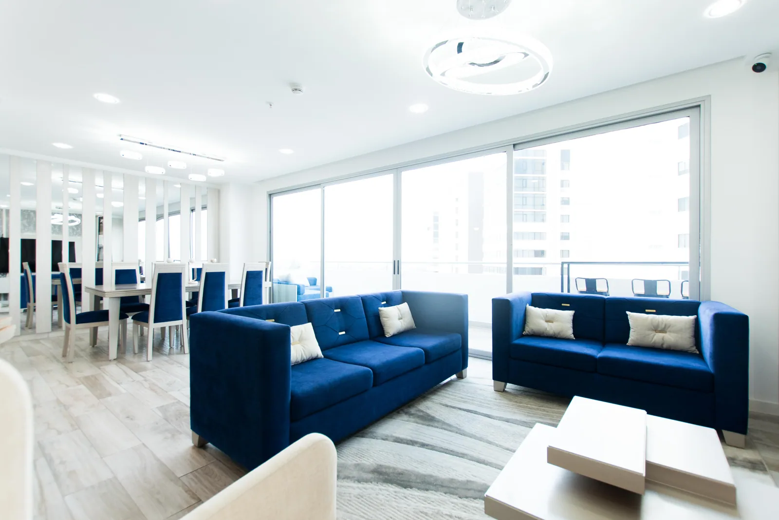 Espectacular departamento de dos pisos en venta ubicado en el Edificio Santana Lofts – Foto 1