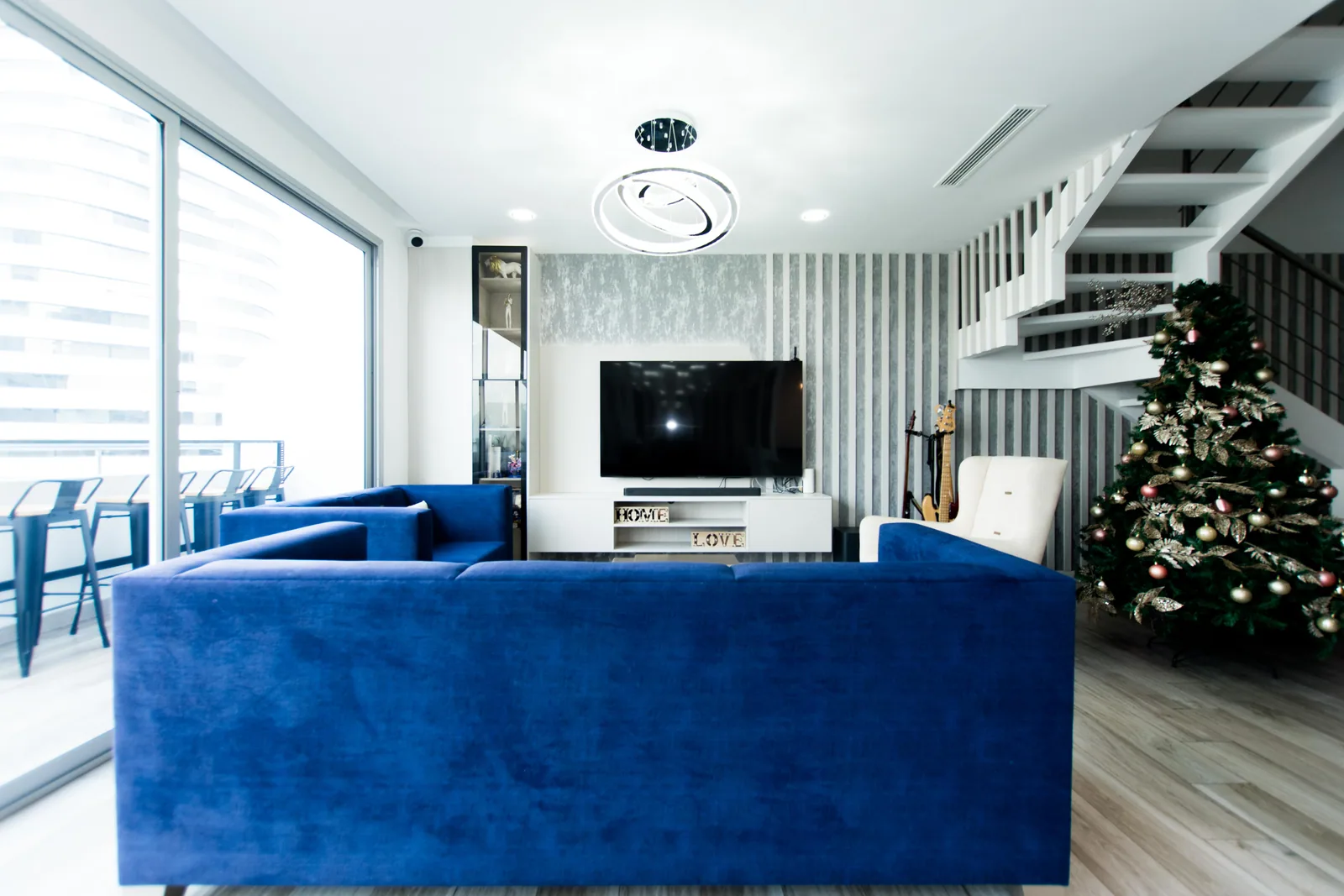 Espectacular departamento de dos pisos en venta ubicado en el Edificio Santana Lofts – Foto 2