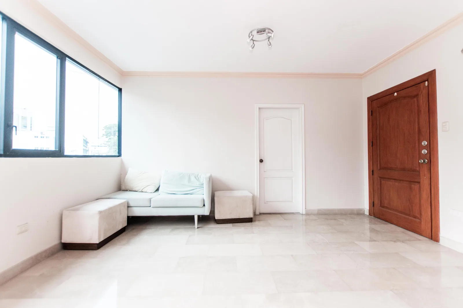 Departamento amoblado en alquiler ubicado en Kennedy Norte