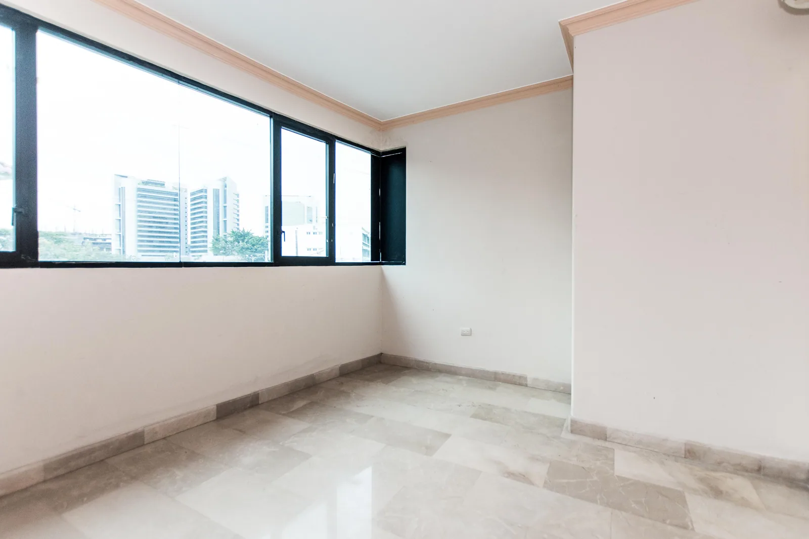 Departamento amoblado en alquiler ubicado en Kennedy Norte – Foto 3