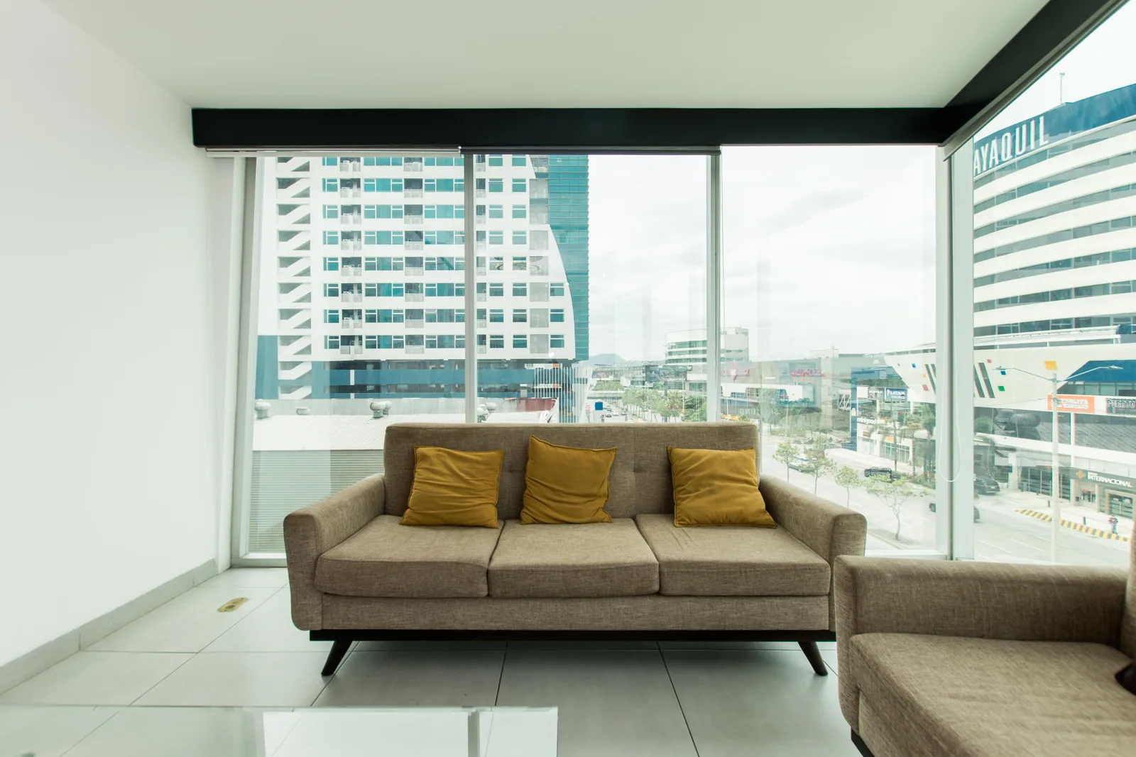 Departamento amoblado en alquiler ubicado en el Edificio Quo Luxury Apartments – Foto 2