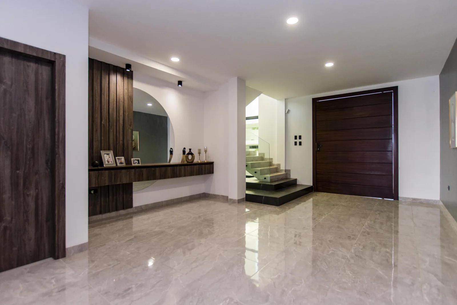 Casa de estreno 4 habitaciones en venta ubicada en Urbanización Portón del Río – Foto 3
