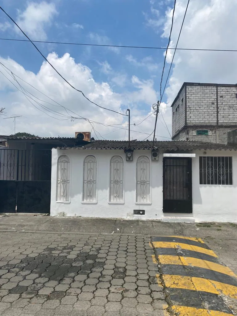 Casa bodega en venta ubicado en la Alborada, 9na Etapa – Foto 4
