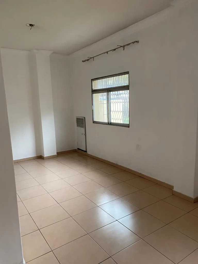 Casa en venta ubicada en el Barrio Orellana, Centro de Guayaquil – Foto 2
