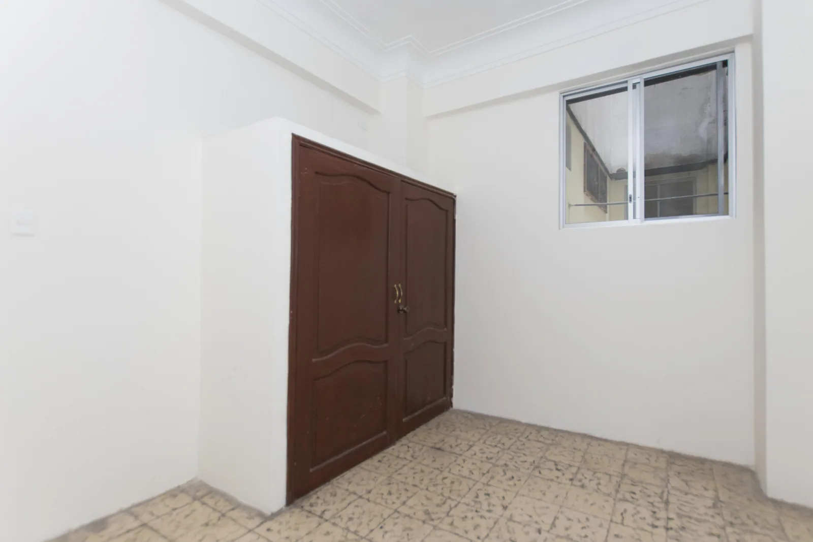 Edificio de locales comerciales en venta ubicado en el Centro de Guayaquil – Foto 4
