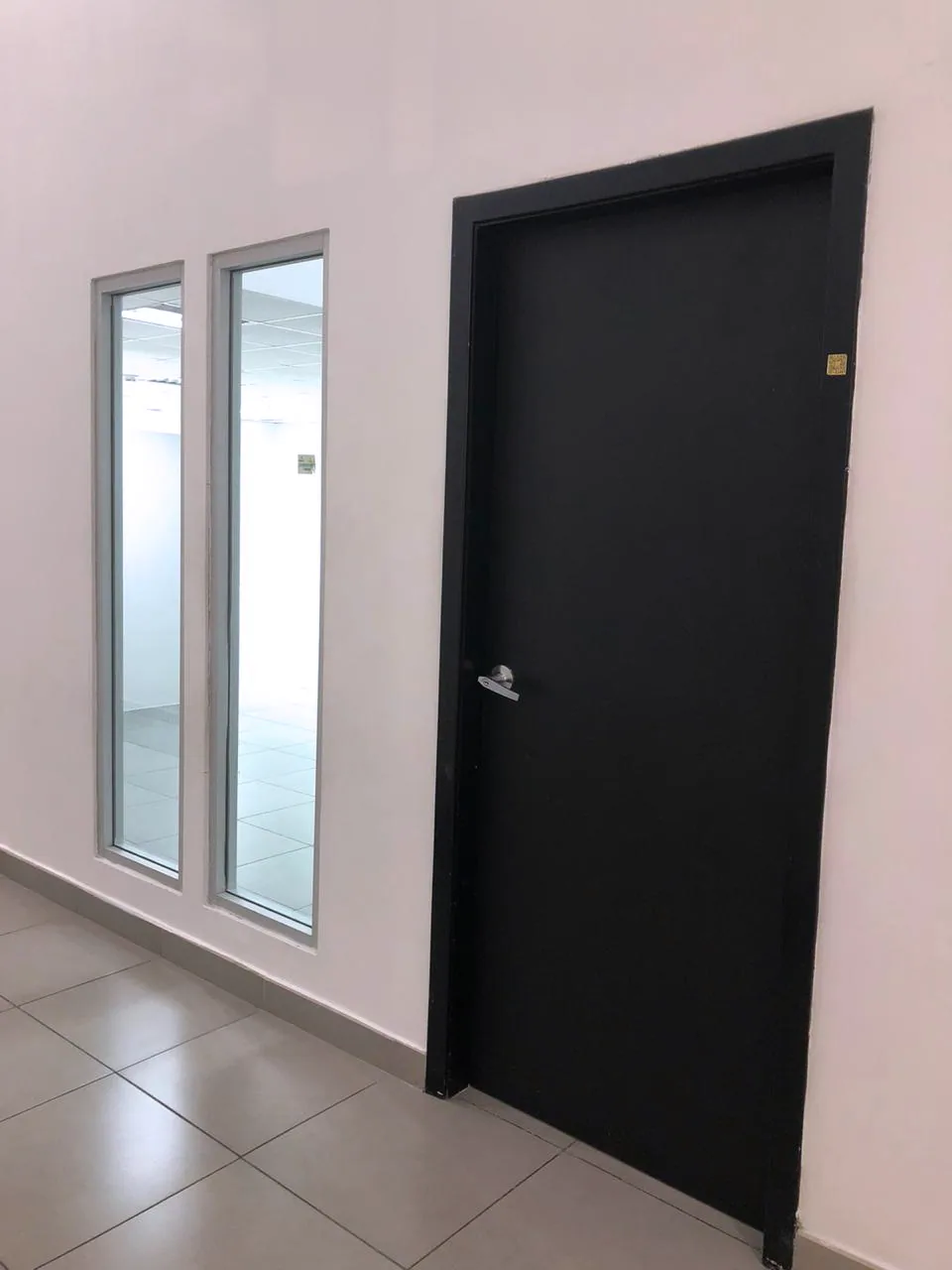 Oficina en venta ubicada en Global Center, km 5.5 vía a Samborondón – Foto 5