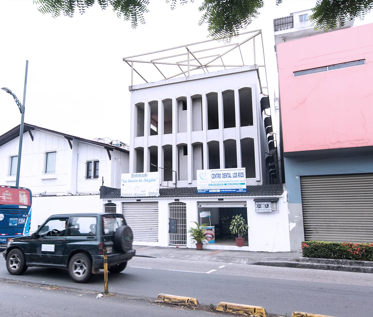 Edifico de uso comercial en venta ubicado en el Centro de Guayaquil