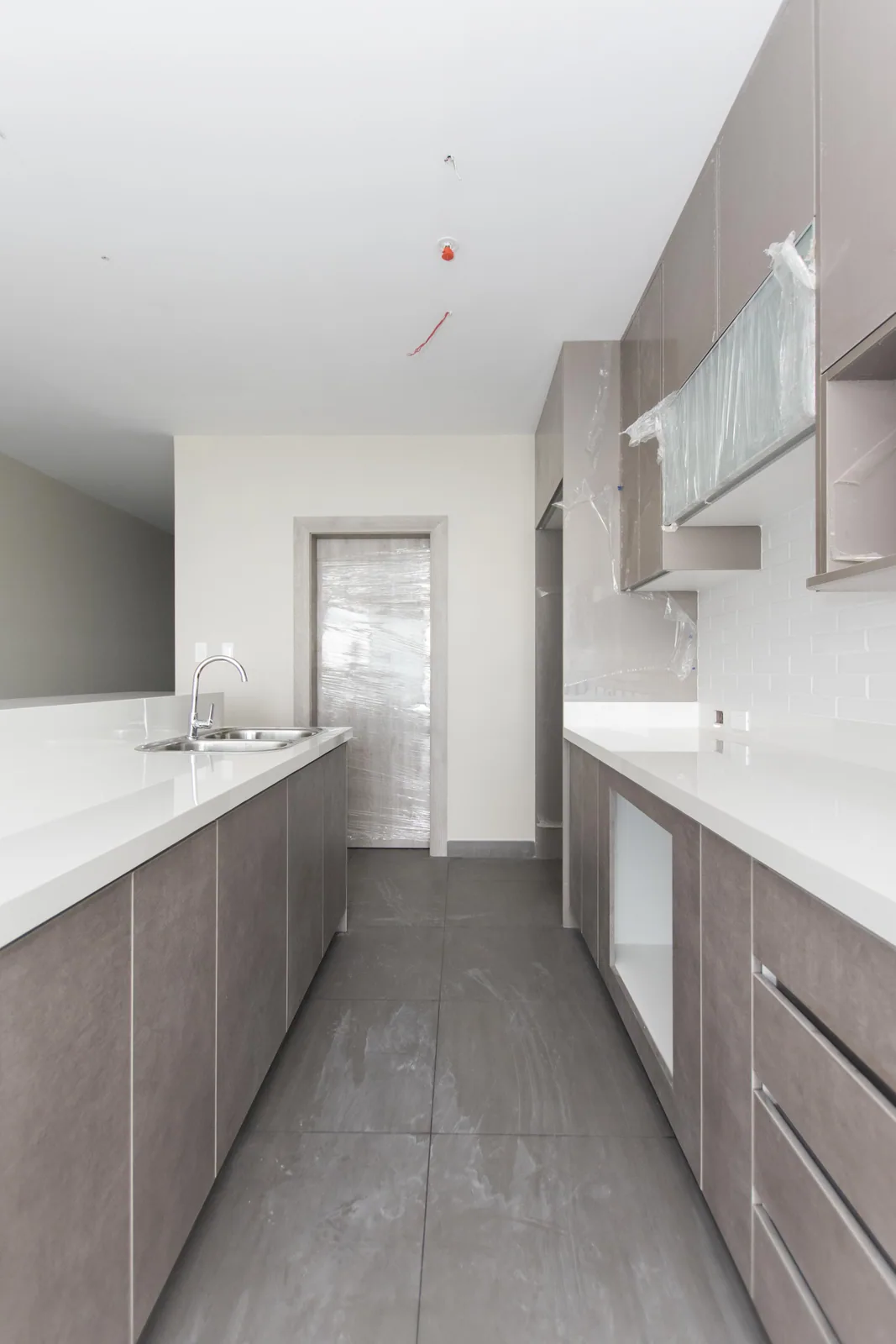 Departamento de estreno en venta ubicada en la Urbanización Bosques de la Costa – Foto 3