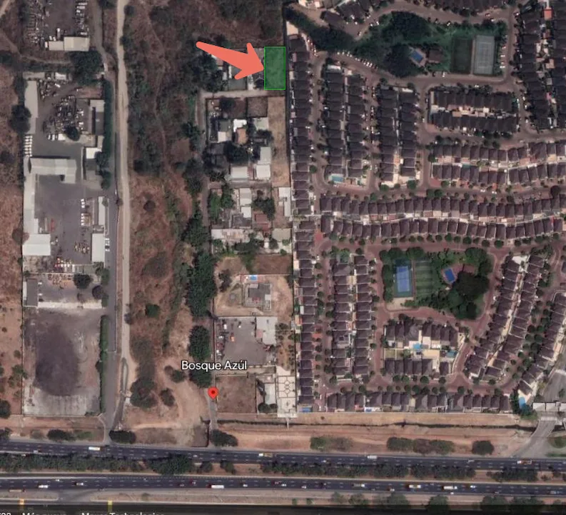 Terreno en venta ubicado en la Urbanización Bosque Azul, Vía a la Costa – Foto 3