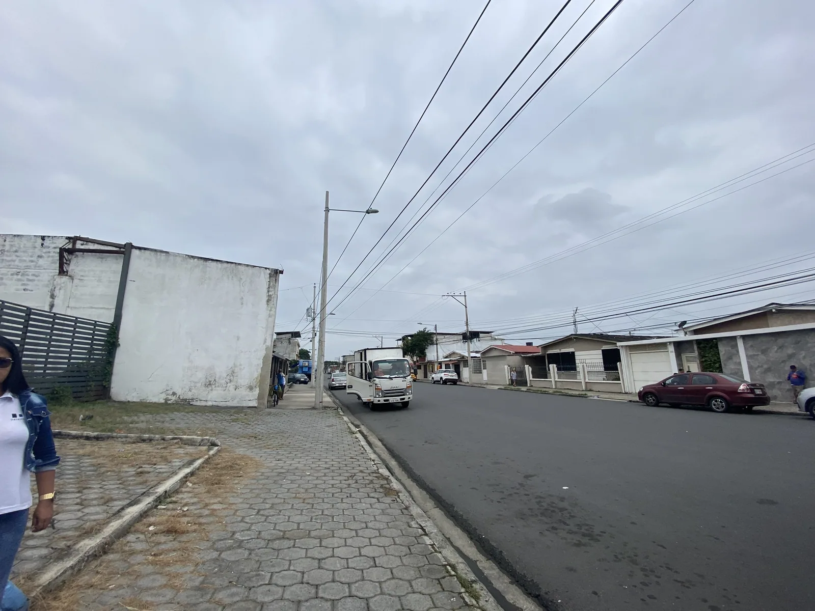 Galpón, terreno mediano impacto, oficinas en venta ubicada al Sur de Guayaquil – Foto 2