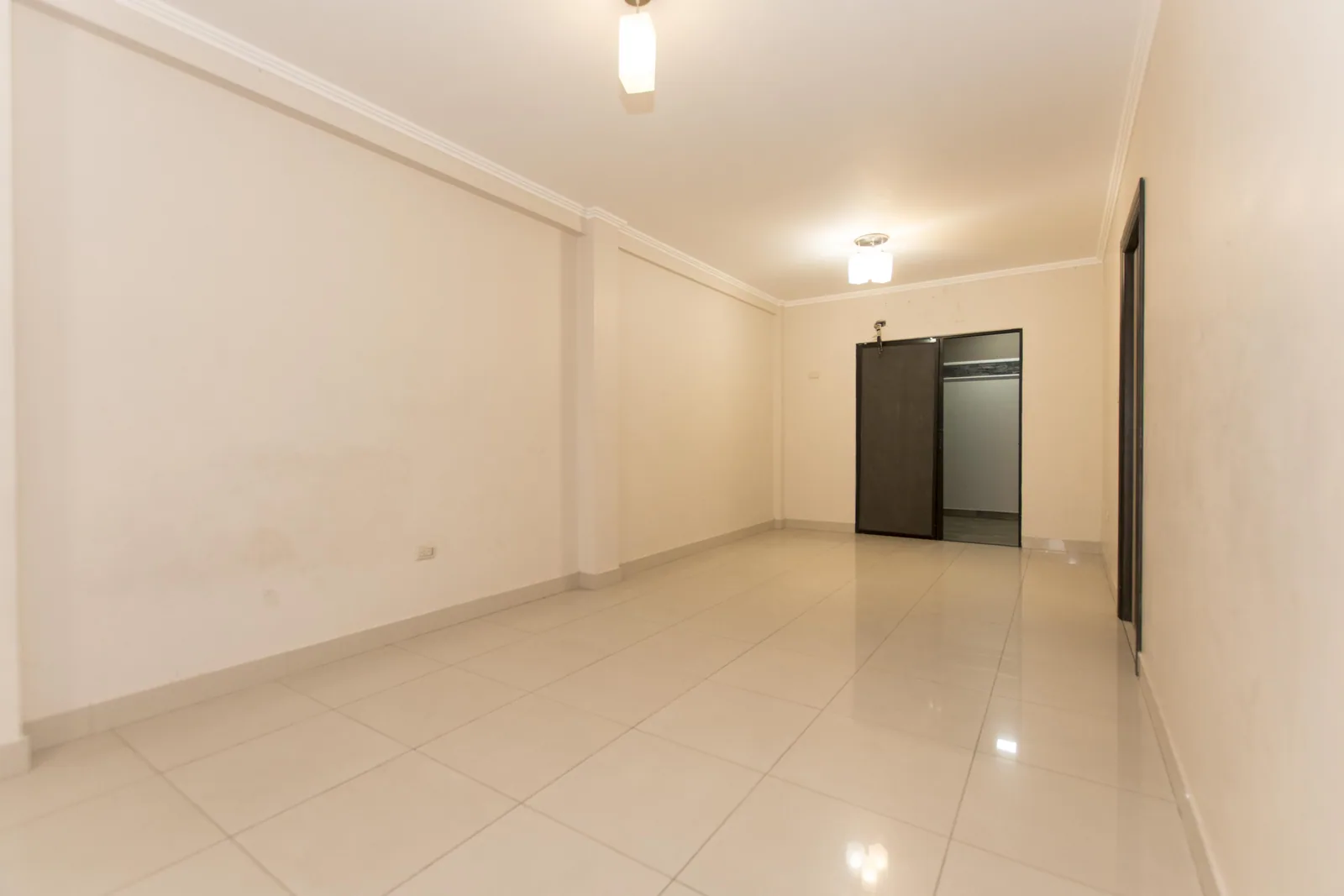 Casa en venta ubicada en la Urbanización Veranda, Norte de Guayaquil – Foto 3