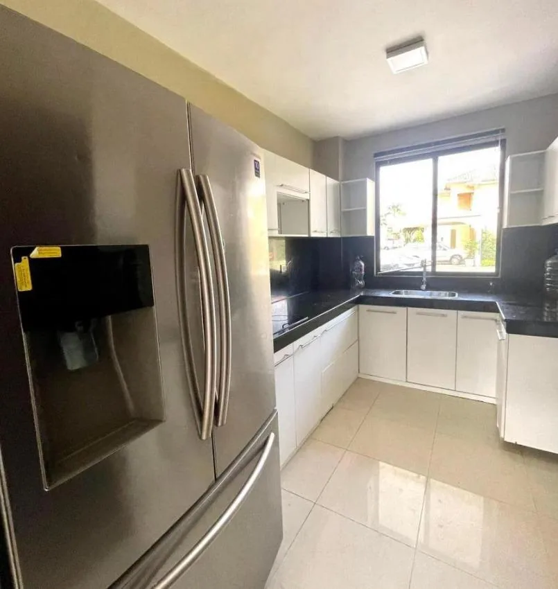 Casa en alquiler ubicada en la Urbanización Portofino, Vía a la Costa – Foto 5