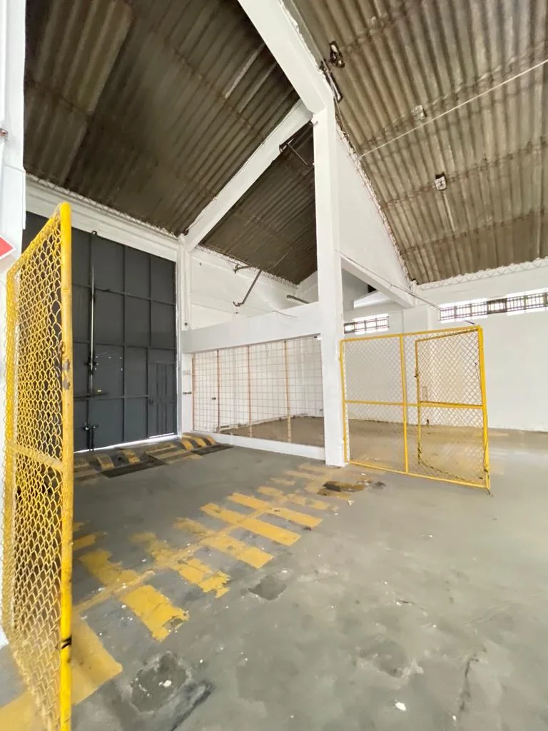 Galpón industrial comercial en venta ubicado en Mapasingue Este – Foto 5