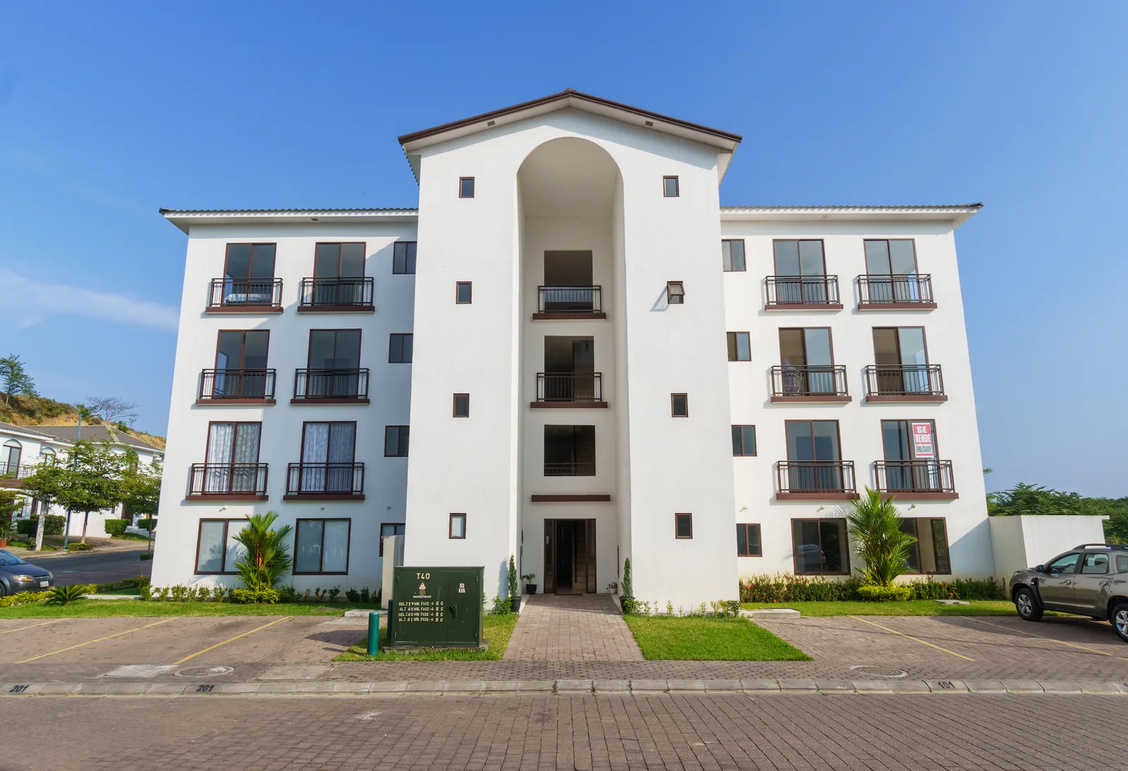 Departamento 3 habitaciones en venta ubicada en la Urbanización Villas del Bosque – Foto 1